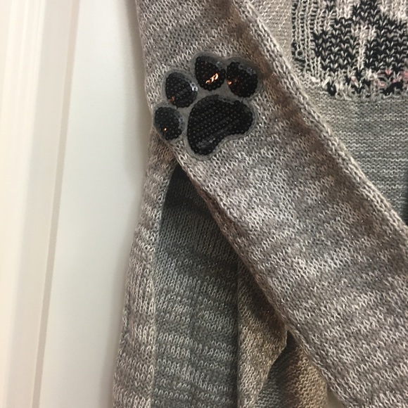 Cute Dog Sequins Paw Pads Sweater - Picture 3 of 8